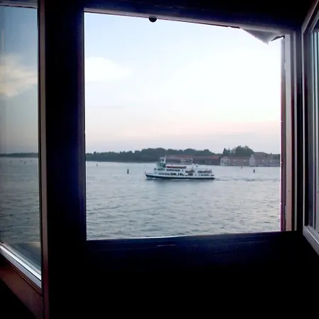 Romantico Con Vista Giardini Biennale ヴェネツィア
